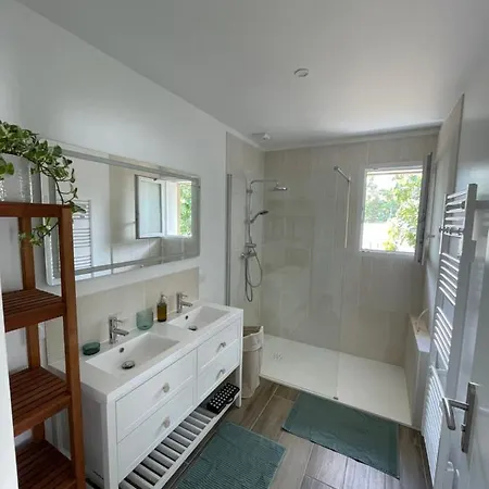 Maison 300m De L’océan, 4 A 6 Personnes * Mimizan